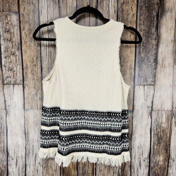 Women's White and Black Fringe Hem Top - Picture 10 of 13